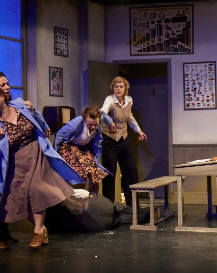 Bienvenue les enfants 155 groupe action Alejandro GUERRERO